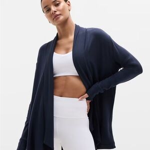 NWT - Navy Athleta Pranayama Wrap - Large